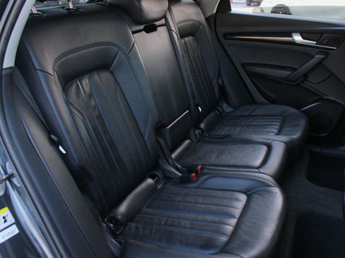 Used 2018 Audi Q5 2.0T Premium Plus w/ Premium Plus Package AWD/4WD image 22