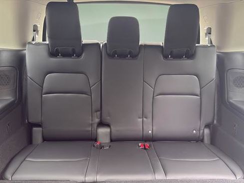 New 2026 Nissan Pathfinder Platinum AWD/4WD image 35