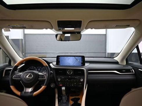 Certified 2022 Lexus RX 350 FWD w/ Premium Package image 24