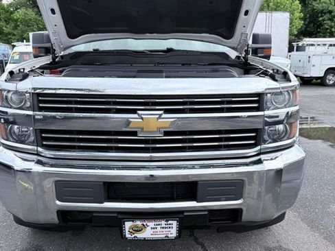 Used 2015 Chevrolet Silverado 2500 W/T w/ Snow Plow Prep Package AWD/4WD image 37
