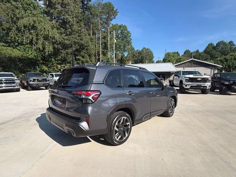 Used 2025 Subaru Forester Limited w/ Popular Package #2 AWD/4WD image 7