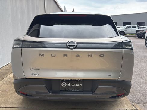 Used 2025 Nissan Murano SL AWD/4WD image 4
