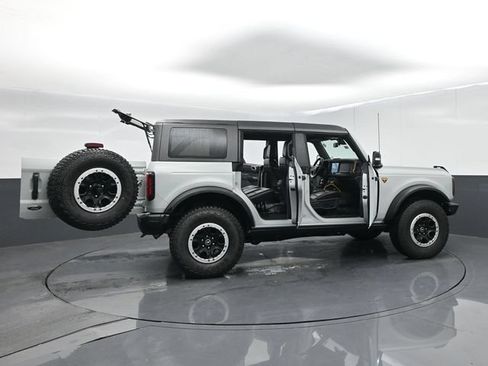 Certified 2024 Ford Bronco Badlands AWD/4WD image 69