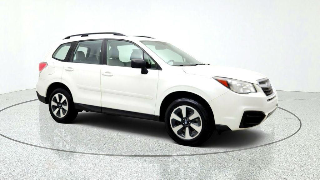 Used 2018 Subaru Forester 2.5i w/ Alloy Wheel Package AWD/4WD image 3