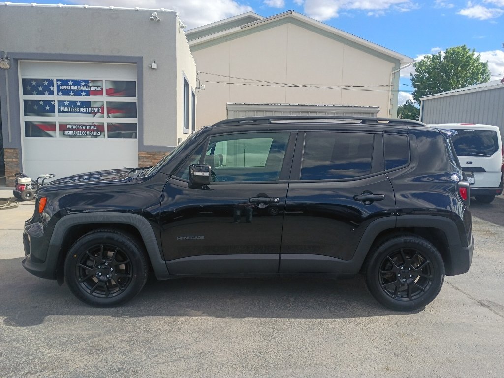 Used 2020 Jeep Renegade Altitude FWD image 1