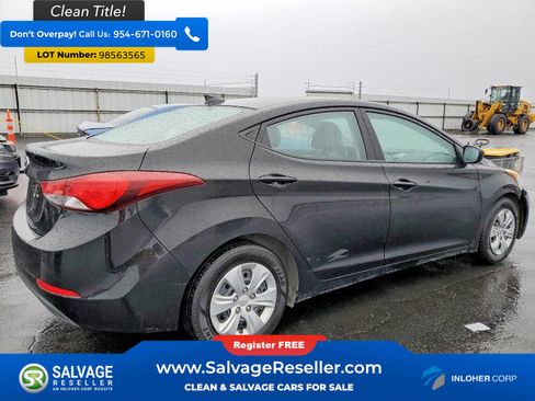 Used 2016 Hyundai Elantra SE image 3