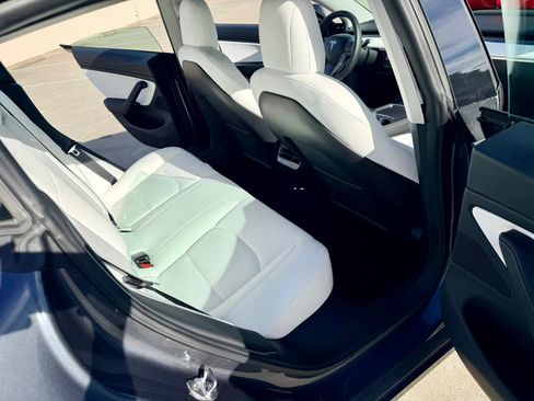 Used 2021 Tesla Model 3 Long Range AWD/4WD image 36