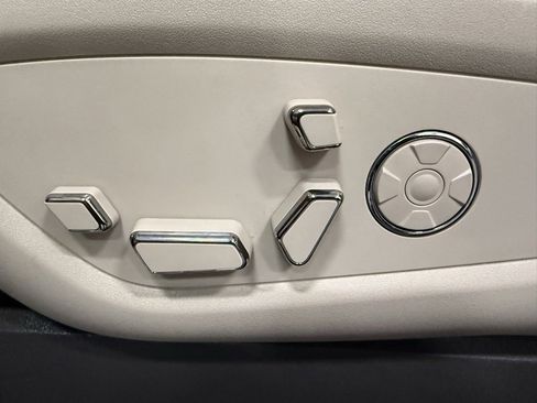 Used 2022 Lincoln Nautilus Reserve w/ Equipment Group 202A image 63