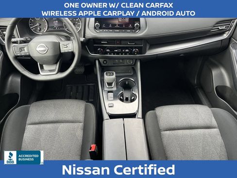Certified 2026 Nissan Rogue SV FWD image 2