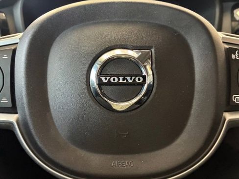 Used 2021 Volvo S60 T8 R-Design Expression image 20