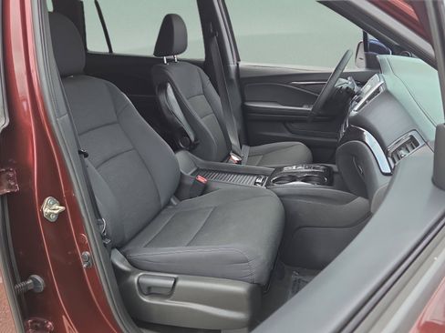 Certified 2019 Honda Passport Sport image 17
