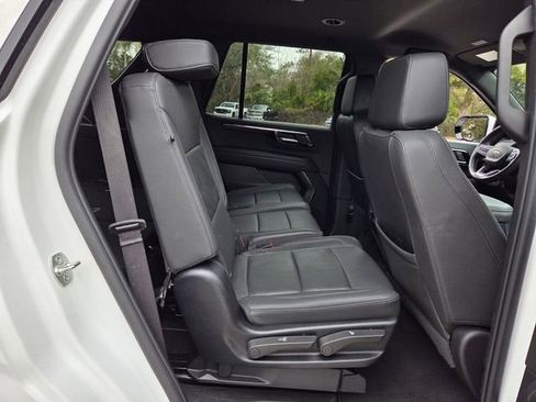 Certified 2025 Chevrolet Tahoe LT image 24