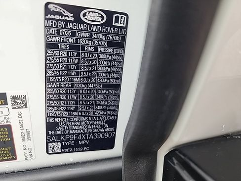 New 2026 Land Rover Range Rover SE AWD/4WD image 31