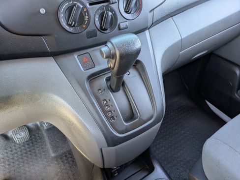 Used 2019 Nissan NV200 S w/ Cruise Control Package image 24