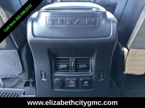 Used 2021 Nissan Titan PRO-4X w/ Pro-4x Convenience Package image 16