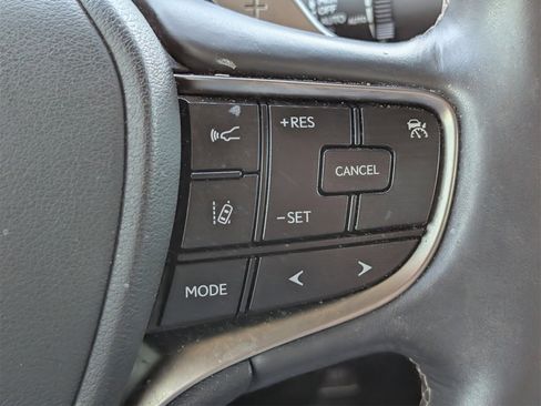 Used 2019 Lexus ES 350 350 w/ Premium Package image 25