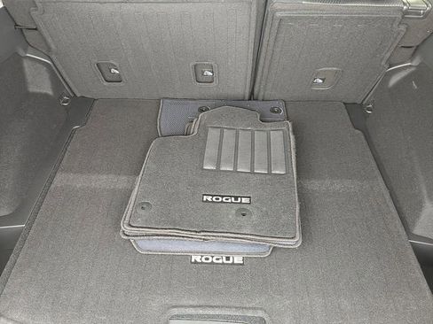 New 2026 Nissan Rogue SV AWD/4WD image 27