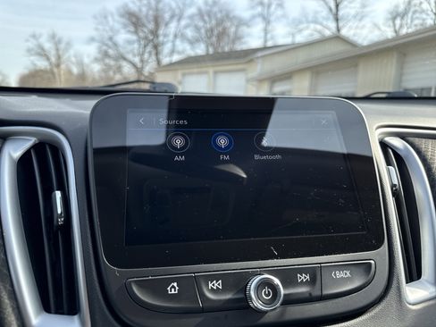 Used 2022 Chevrolet Malibu LS w/ Driver Confidence Package II image 19