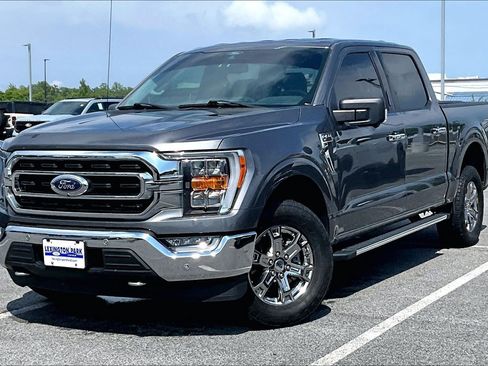 Certified 2021 Ford F150 XLT w/ Equipment Group 302A High AWD/4WD image 3