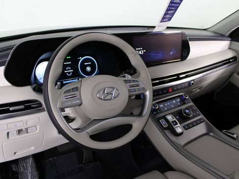 Used 2023 Hyundai Palisade Calligraphy FWD image 19
