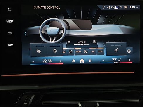 New 2026 BMW X1 xDrive28i w/ Convenience Package image 24