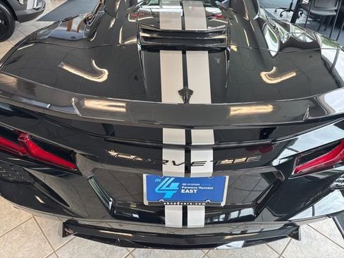 Used 2022 Chevrolet Corvette Stingray Preferred Conv w/ Z51 Performance Package RWD image 27