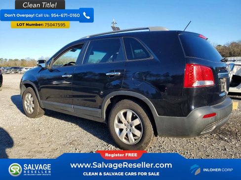 Used 2012 Kia Sorento LX w/ Convenience Pkg FWD image 3