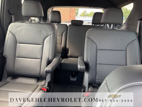 Used 2024 Chevrolet Traverse LT w/ Midnight/Sport Edition image 19