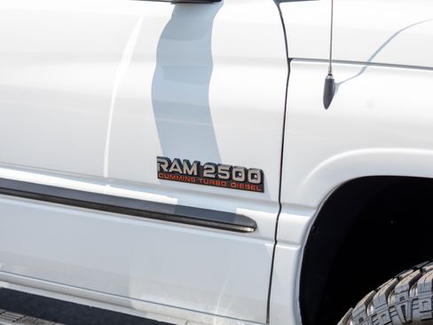 Used 2002 Dodge Ram 2500 Truck 4x4 Quad Cab image 36