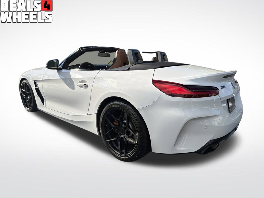 Used 2020 BMW Z4 M40i w/ Premium Package RWD image 3