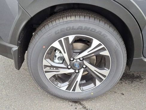 Certified 2025 Subaru Crosstrek 2.0i Premium image 7
