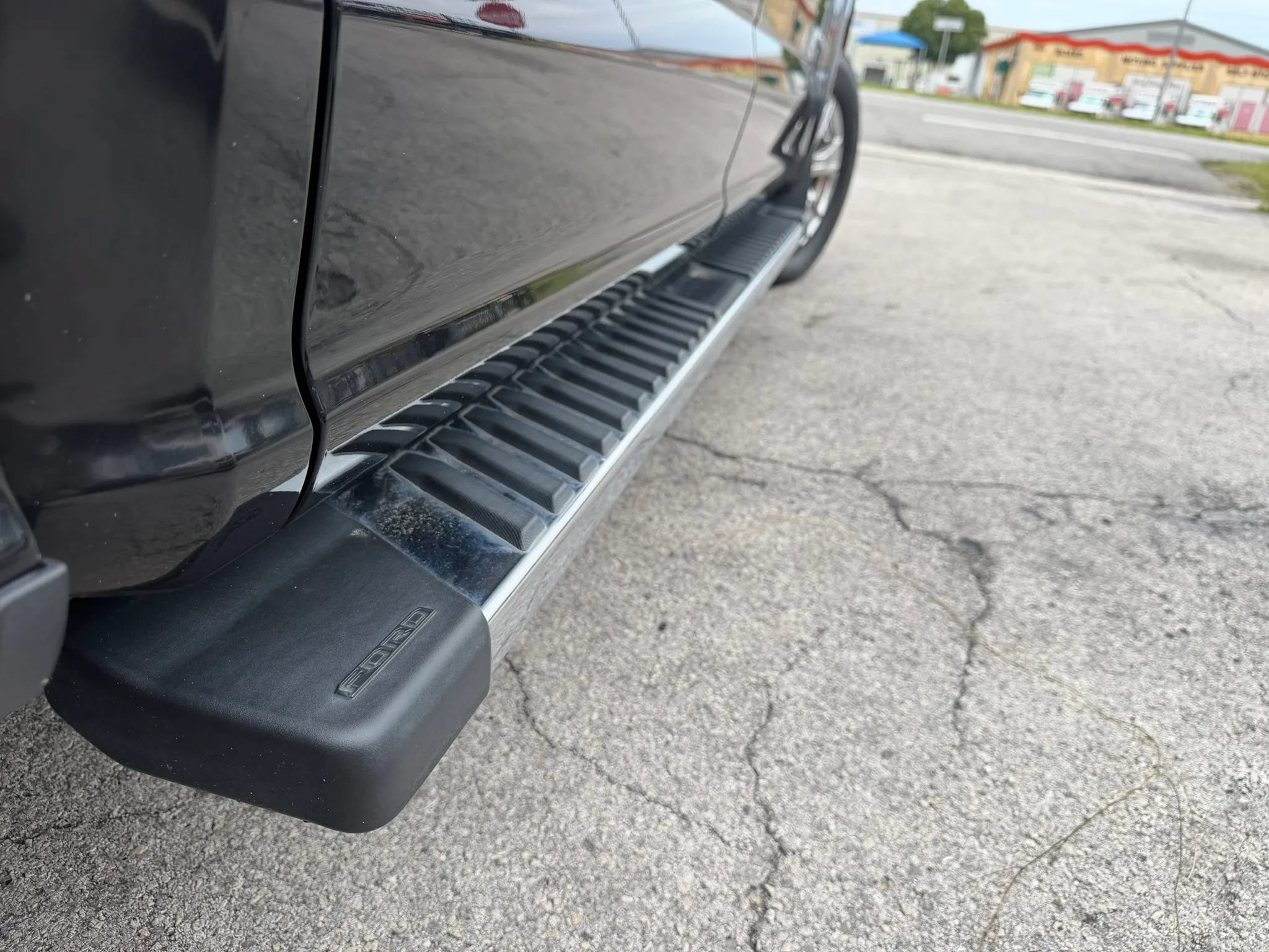 Used 2015 Ford F150 Lariat RWD image 18
