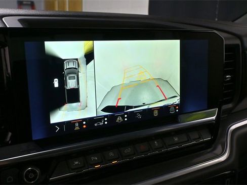 Used 2024 Chevrolet Silverado 1500 High Country w/ High Country Premium Package image 26