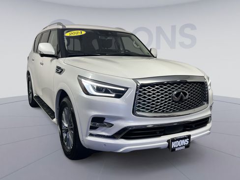 Used 2024 INFINITI QX80 Luxe image 10