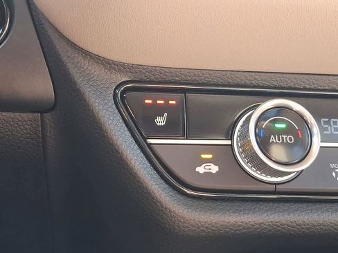 Certified 2025 Honda HR-V EX-L image 19