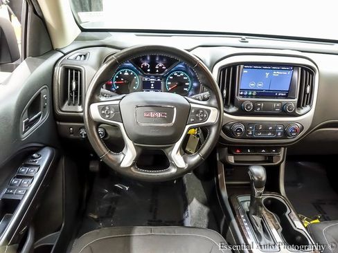 Certified 2022 GMC Canyon Elevation w/ Trailering Package image 2