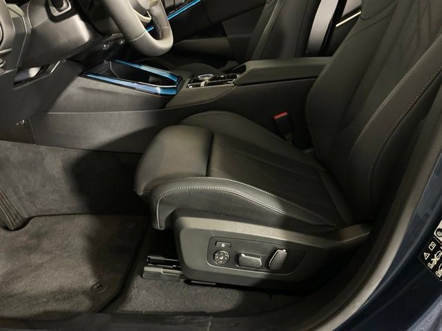 Certified 2025 BMW X3 xDrive30i AWD/4WD image 26