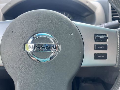 Used 2018 Nissan Frontier SV AWD/4WD image 25