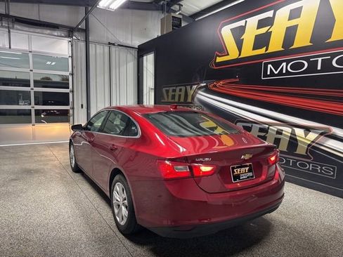 Used 2024 Chevrolet Malibu LT image 12