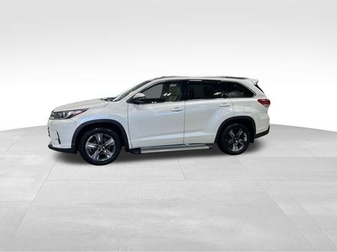 Used 2018 Toyota Highlander Limited Platinum image 6