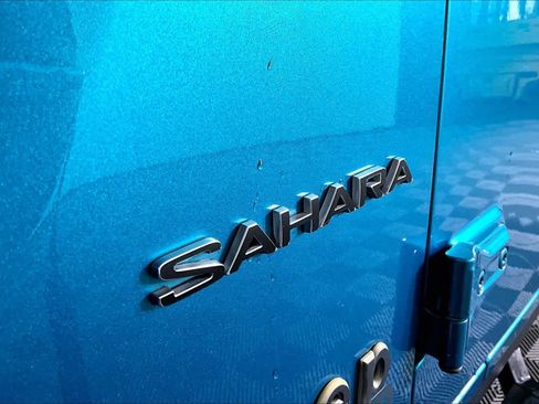 Used 2019 Jeep Wrangler Unlimited Sahara image 10