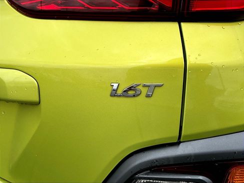 Used 2020 Hyundai Kona Limited FWD image 23