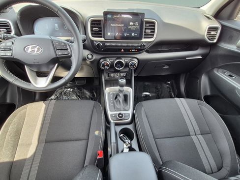 New 2026 Hyundai Venue SEL FWD image 12