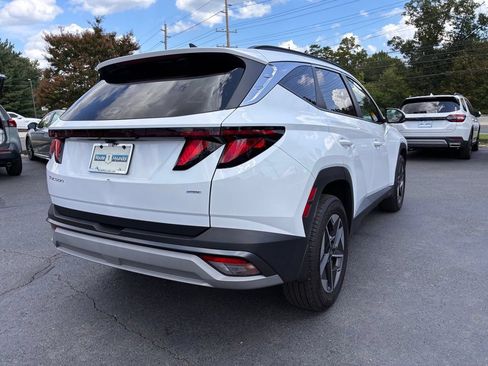 Used 2025 Hyundai Tucson SEL AWD/4WD image 7