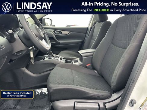 Used 2018 Nissan Rogue Sport S FWD image 11
