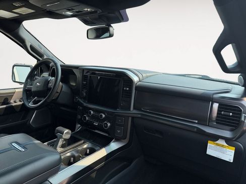 Used 2024 Ford F150 Platinum AWD/4WD image 12