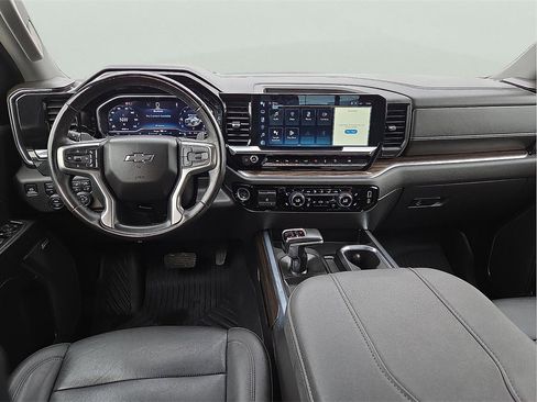 Used 2024 Chevrolet Silverado 1500 LT Trail Boss w/ LT Trail Boss Premium Package image 9