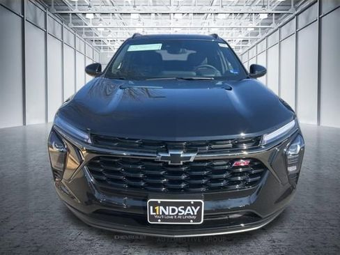 New 2026 Chevrolet Trax RS w/ Sunroof Package image 2