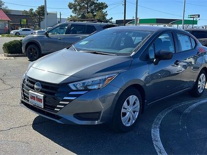 New 2025 Nissan Versa S w/ Trunk Package