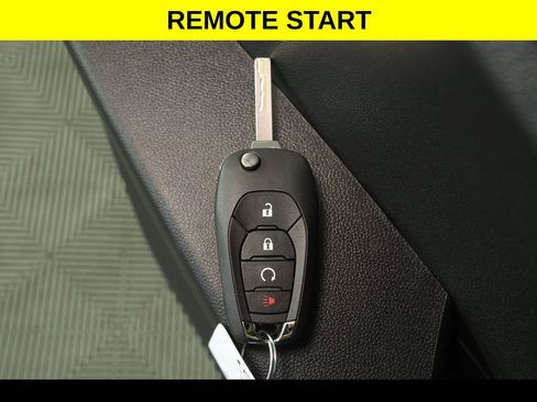 New 2026 Chevrolet Trax RS w/ Sunroof Package image 7